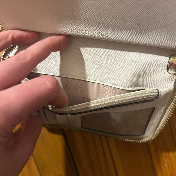 Michael Kors Cream Monogram Wallet with Gold Accents - Picture 7 of 11